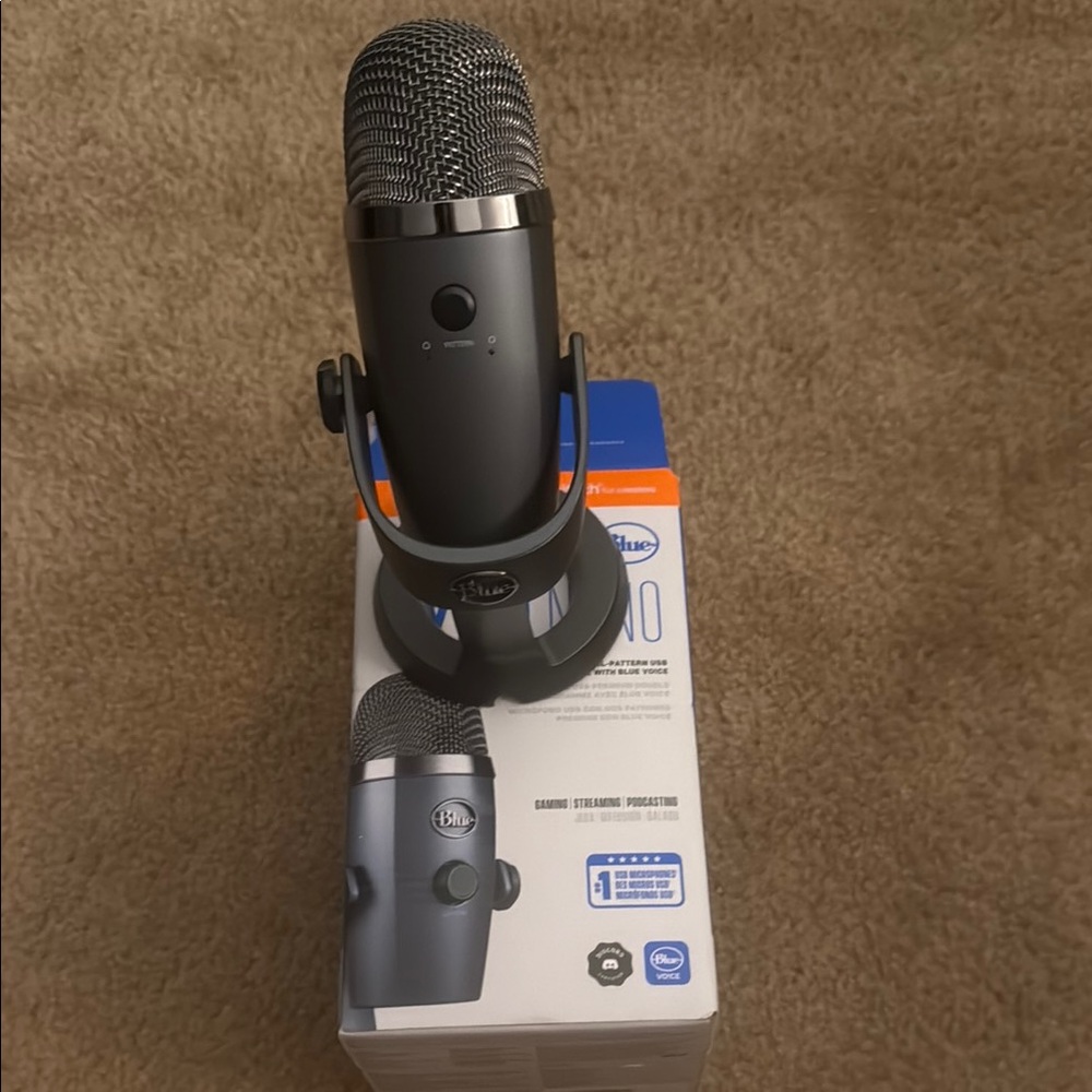 Blue Yeti USB Microphone - Black